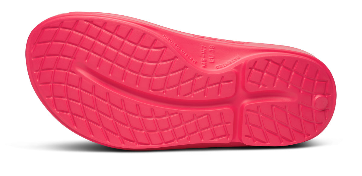 OOFOS Women's OOahh Slide - Neon Berry Breeze
