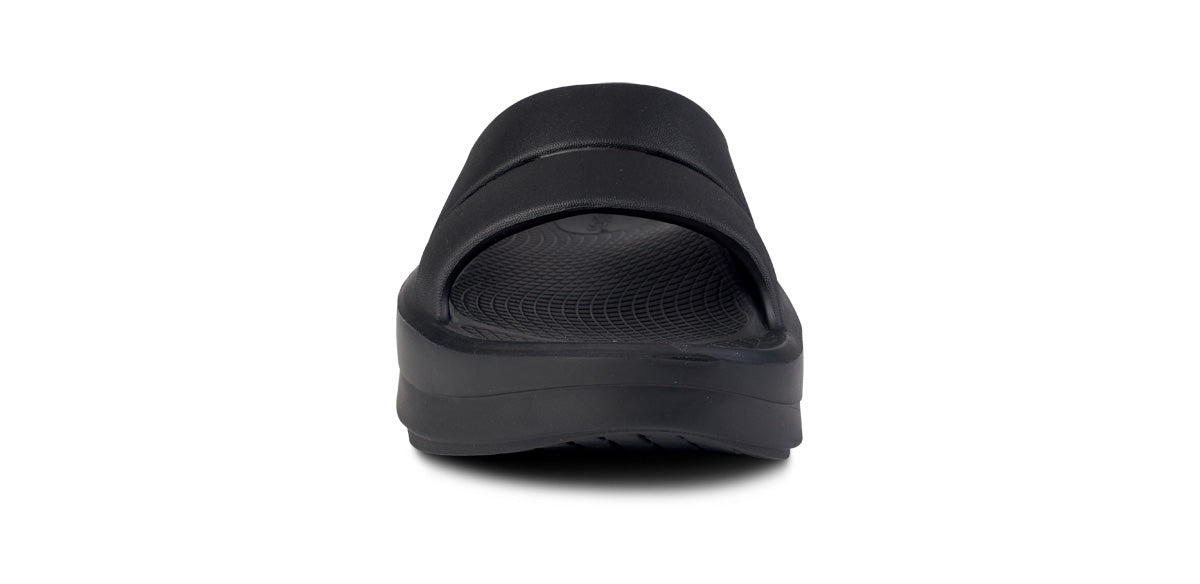 OOFOS Women's OOmega OOahh Slide - Black