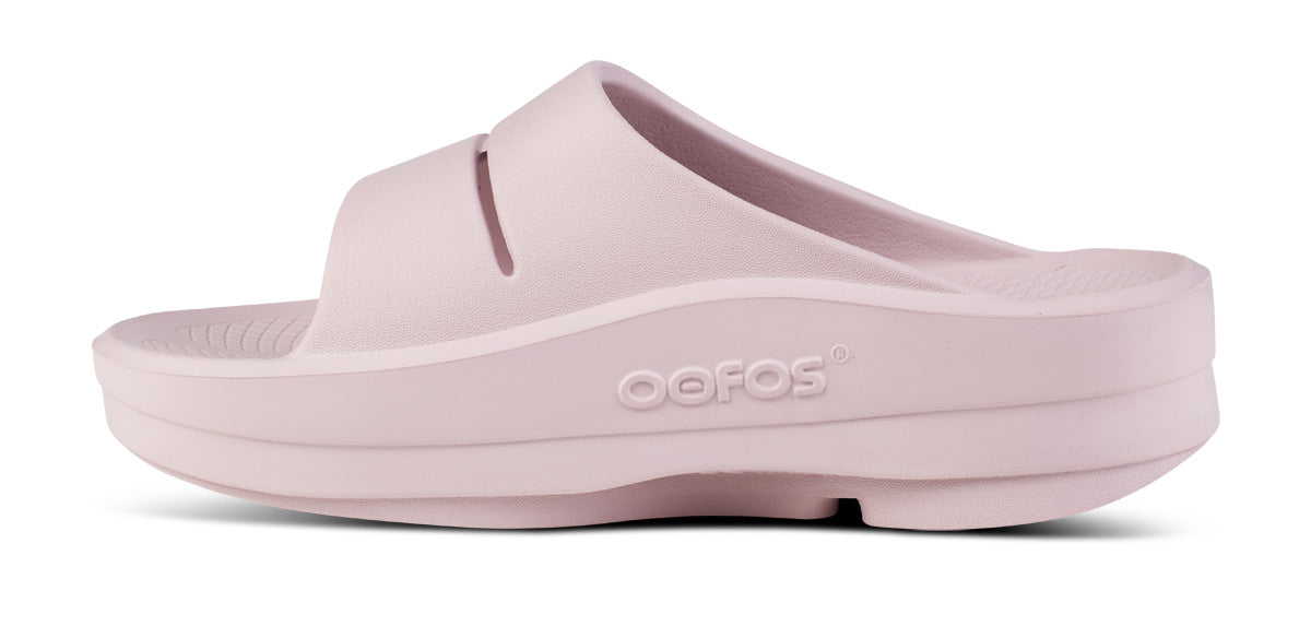 OOFOS Women's OOmega OOahh Slide - Stardust