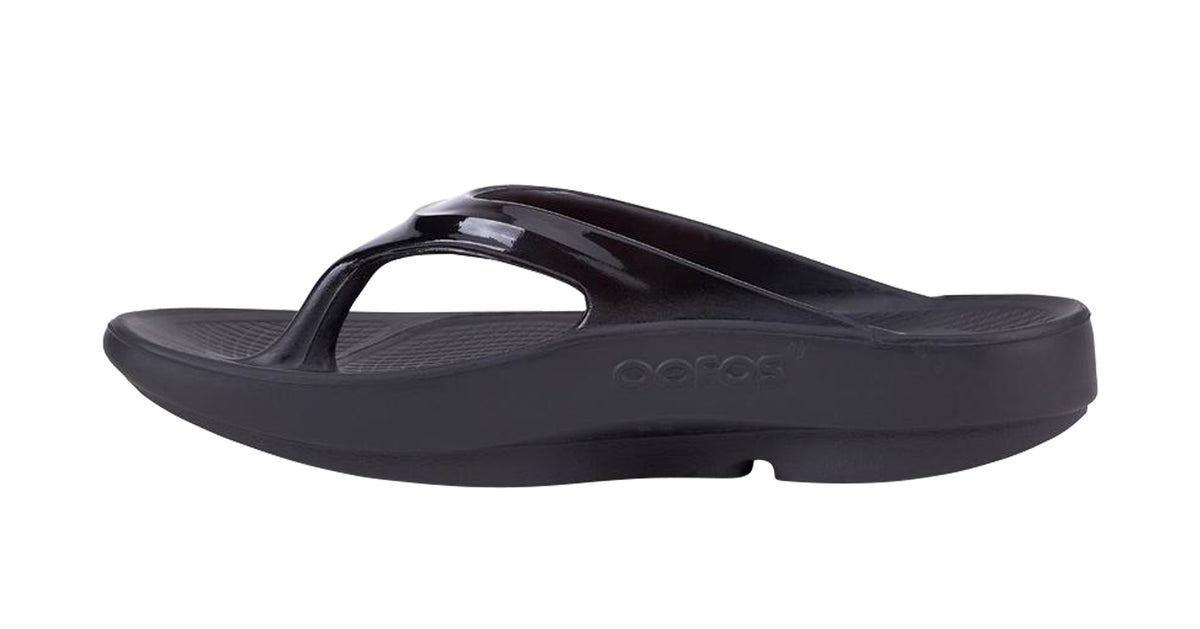 OOFOS Women's OOlala Thong - Black