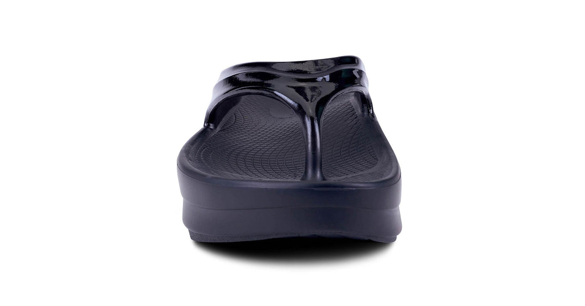 OOFOS Women's OOmega OOlala Thong - Black