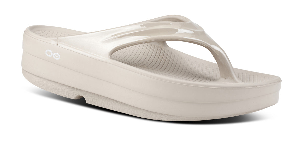 OOFOS Women's OOmega OOlala Thong - Nomad