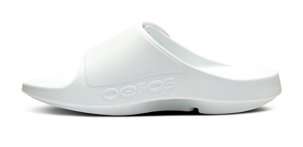 OOFOS Men's OOahh Sport Flex Slide - White
