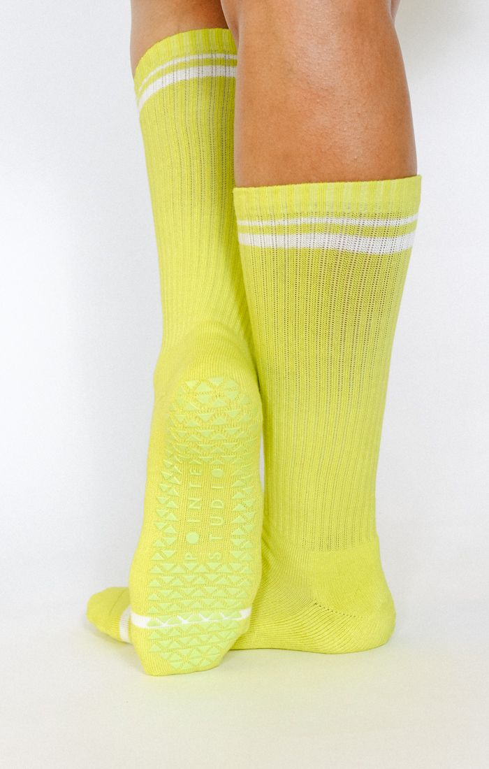 Pointe Studio Varsity Crew Grip Socks