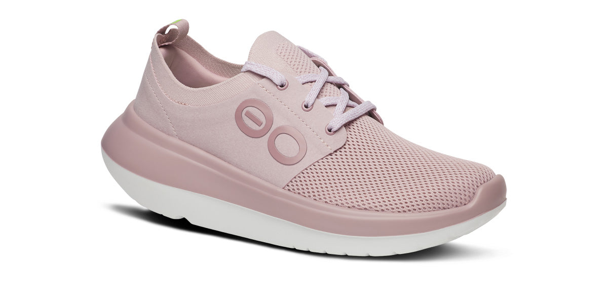 OOFOS Women's OOmy Stride Shoe - Stardust