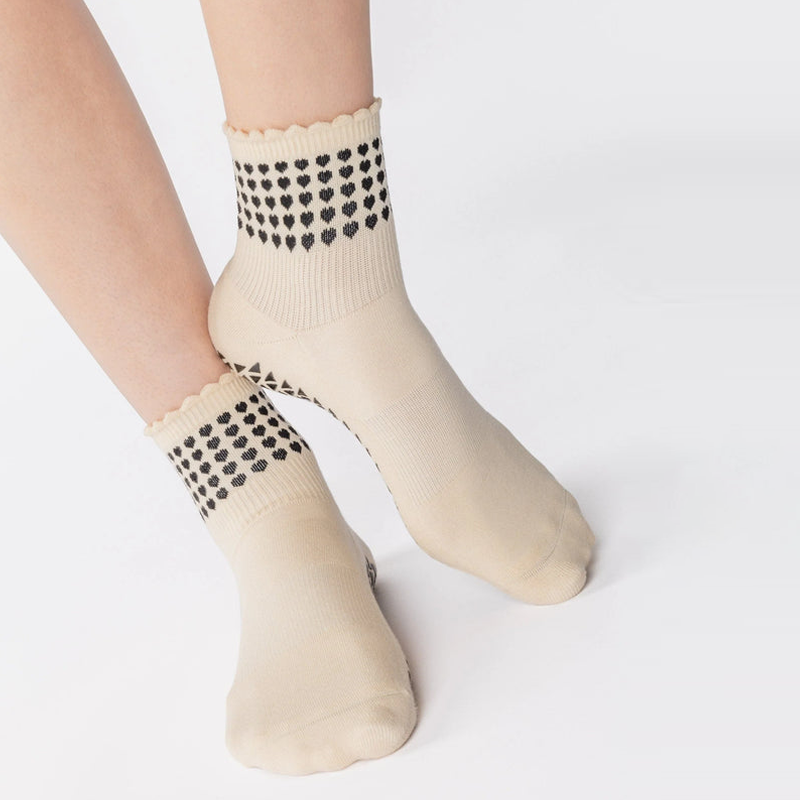 Pointe Studio Sweetheart Ankle Grip Sock