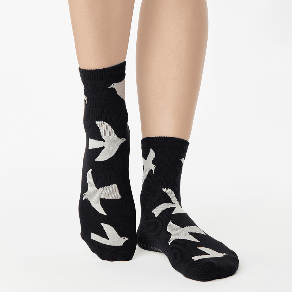 Pointe Studio Fly Away Ankle Grip Sock