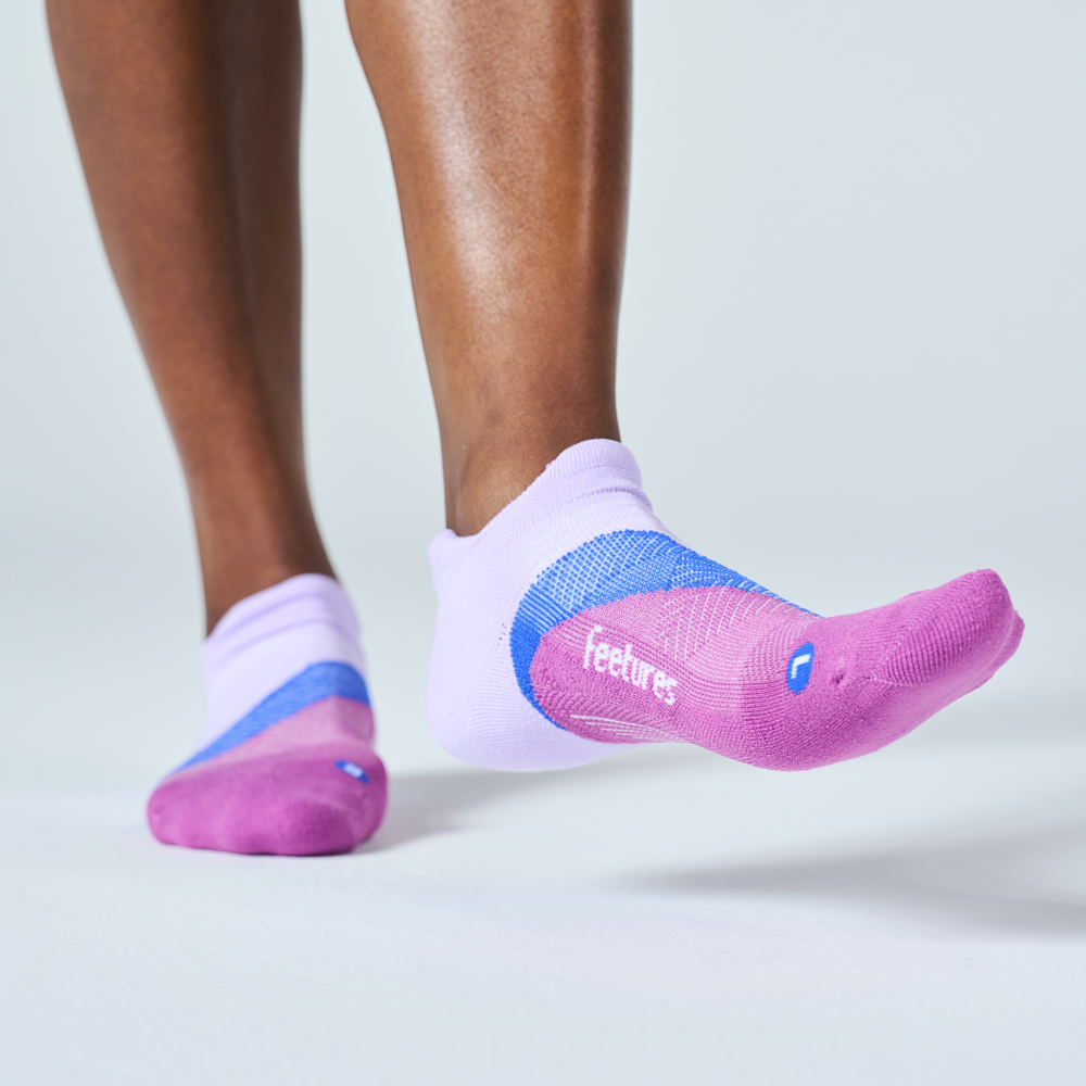Feetures Elite Light Cushion Tab Socks