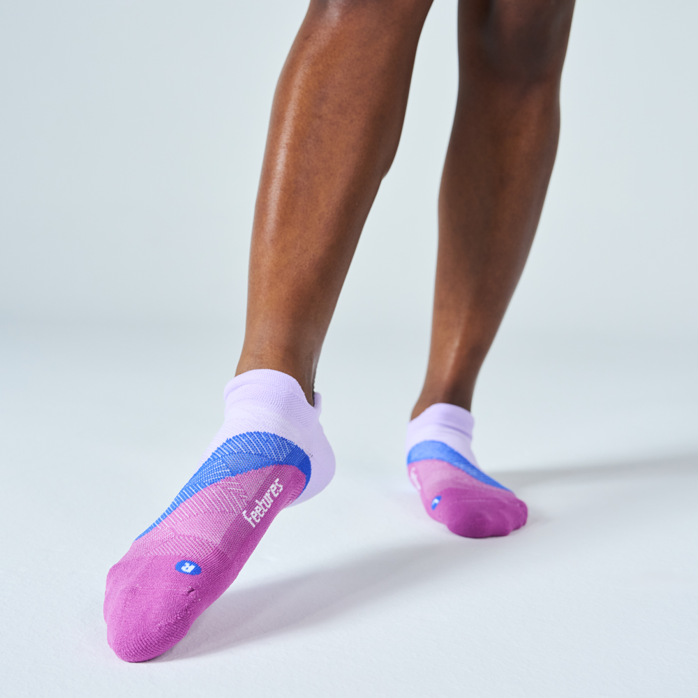 Feetures Elite Light Cushion Tab Socks