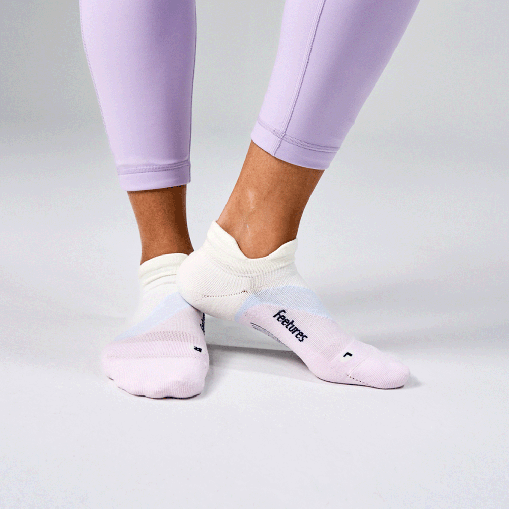 Feetures Elite Light Cushion Tab Socks