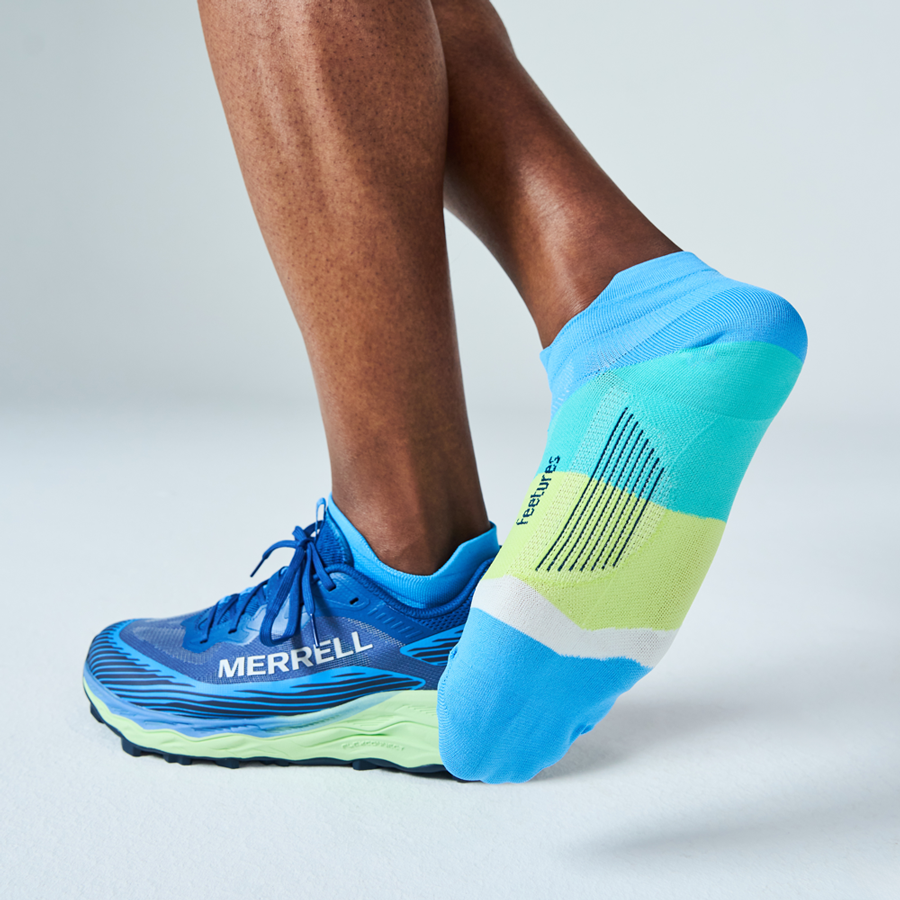 Feetures Elite Ultra Light Cushion Tab Socks