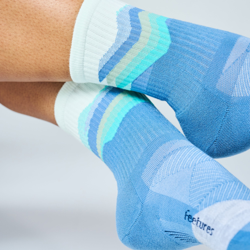 Feetures Trail Max Cushion Mini Crew