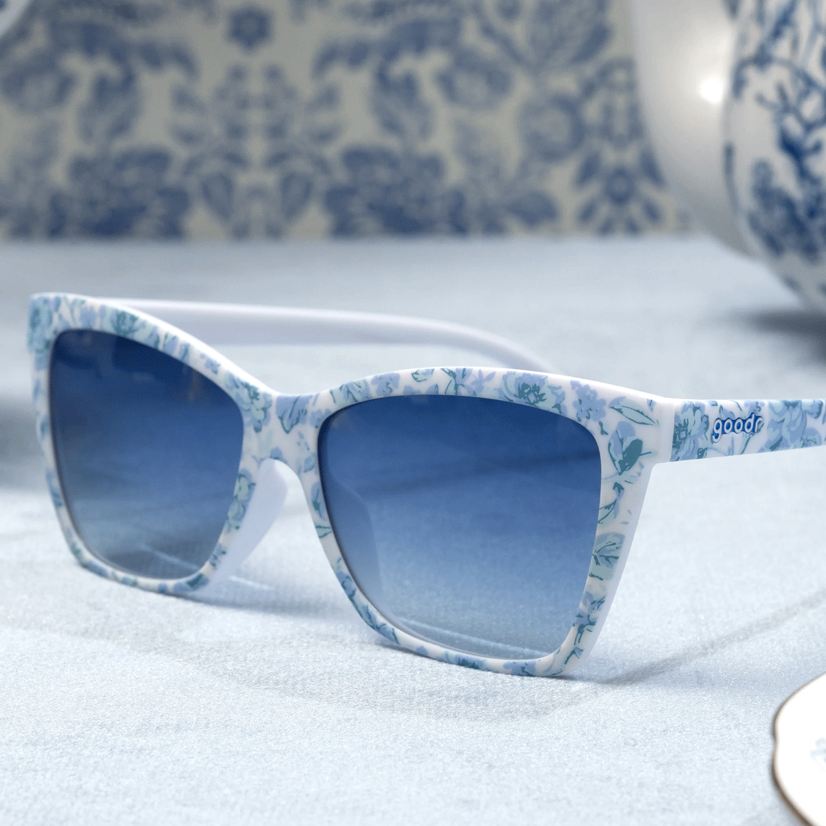 goodr Pop G - Partial to Porcelain