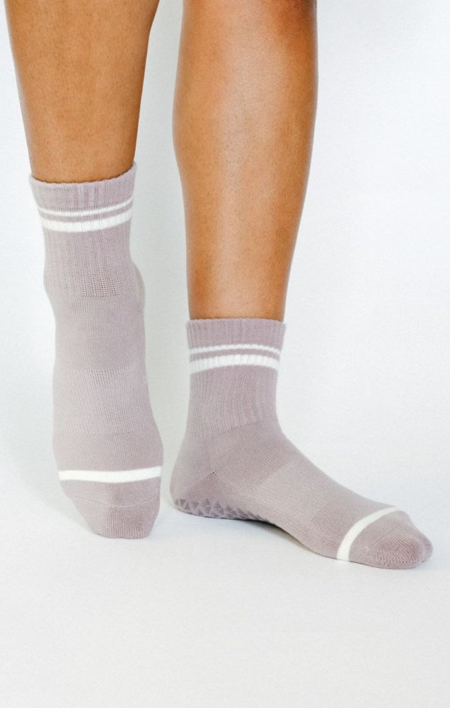 Pointe Studio Varsity Ankle Grip Socks