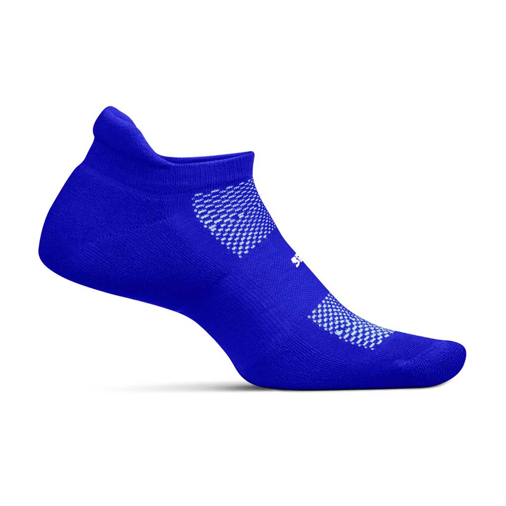 Feetures High Performance Max Cushion No-Show Tab Socks