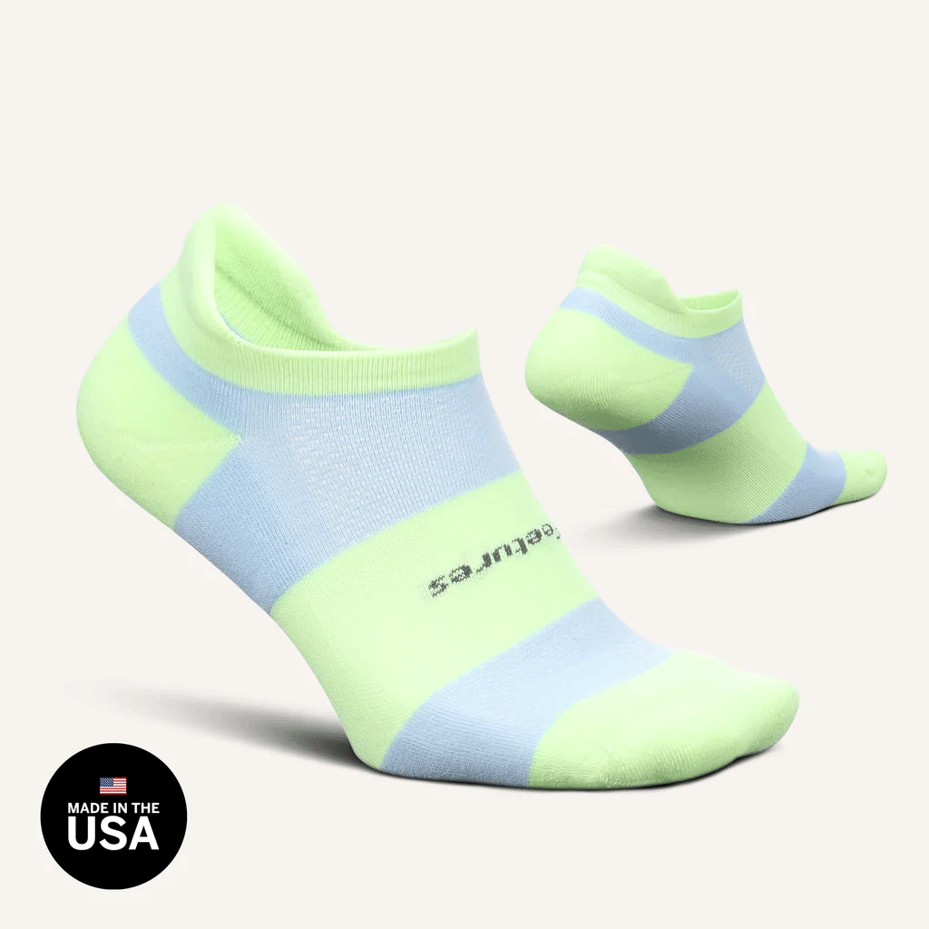 Feetures High Performance Max Cushion No-Show Tab Socks