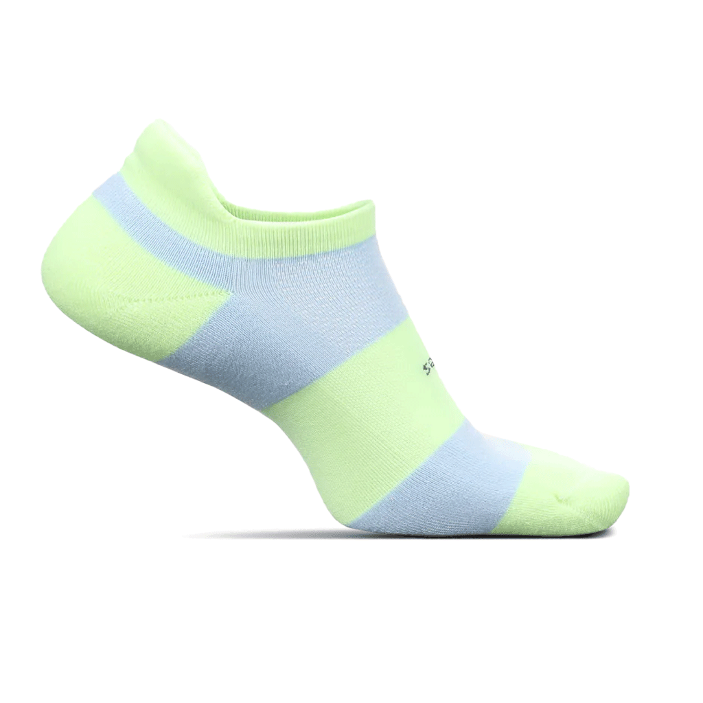 Feetures High Performance Max Cushion No-Show Tab Socks