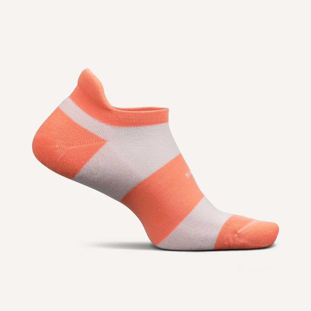 Feetures High Performance Max Cushion No-Show Tab Socks